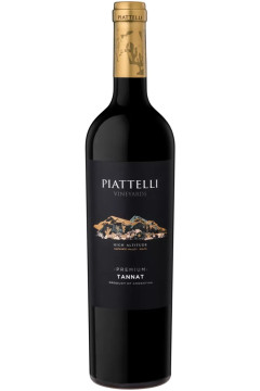 Piattelli Grand Malbec from Lekker Wines
